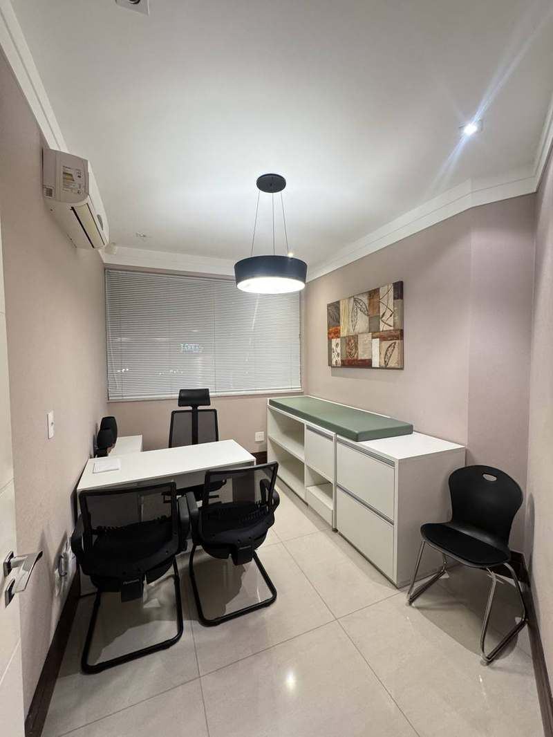 Sala 5 — Consultório Clínico